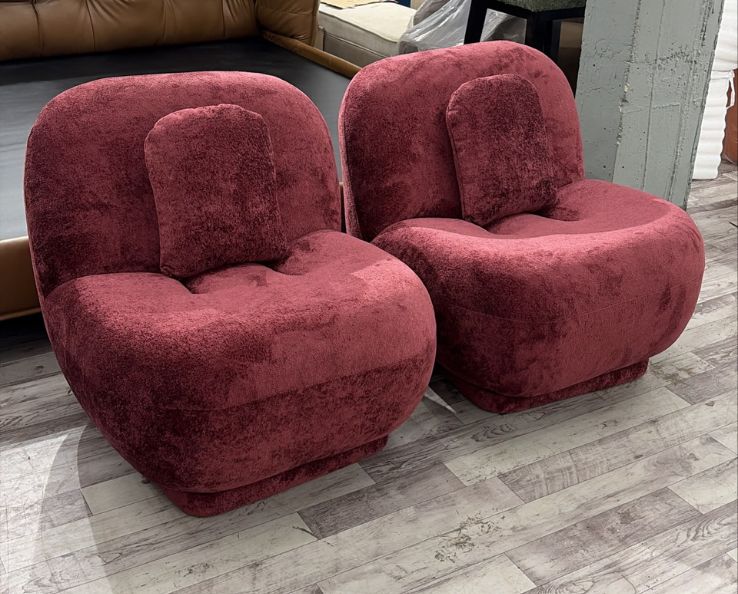 Revolving accent chairs