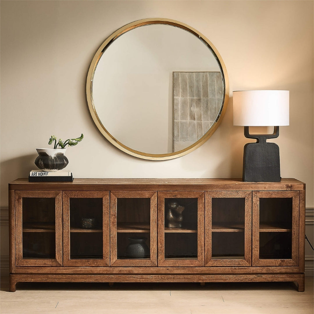 Minimal Luxe Round Mirror with Gold Border