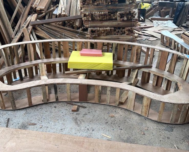 Marandi wood frame