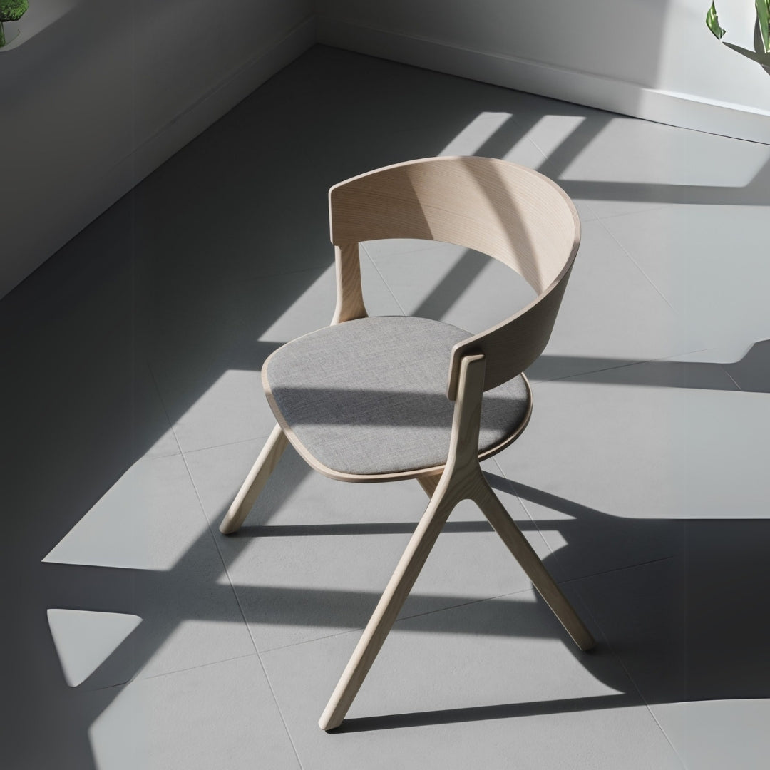 Minimalist Lightwood Curved Dining Chair