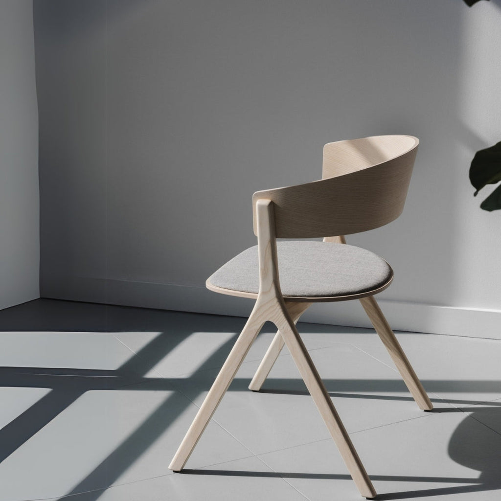 Minimalist Lightwood Curved Dining Chair